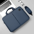 Donkerblauwe laptoptas met getextureerde stof, handvatten en een verstelbare riem - Blauw