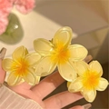 Triple Connected Flower Claw Triple Flower - Yellow