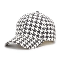 Détail de la casquette de baseball pied-de-poule noir et blanc avec structure 6 pans - Taille unique / Blanc
