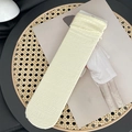 Chaussettes hautes en dentelle blanc crème avec motif ajouré et revers large doux - Taille unique / Blanc Cassé