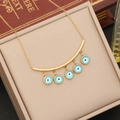 Goldene Halskette aus Edelstahl mit blauen Augen-Anhängern auf Schmuckschatulle - Blauer Böser Blick Gold Gebogener Stil (2#)