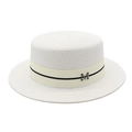 Dettaglio del cappello di paglia bianco con nastro a righe e ornamento metallico M - M (56-58cm) / Bianco