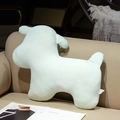 Weiches hellgrünes Hunde Plüschtier Kissen auf einem gemütlichen Sofa Deko - 55*45cm / Grüner Hund