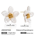 Dimensions et détails des boucles d'oreilles fleur en opale et acier inoxydable 18K - Style Fleur Blanche Centre Or (JDE0307026)