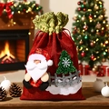 Weihnachts-Geschenkbeutel mit 3D-Weihnachtsmann und Baum in festlicher Umgebung - Weihnachtsmann / Rot