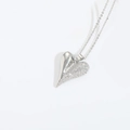 Elegante collana a cuore in argento con finitura lucida asimmetrica e micro-zirconi - Cuore Argento / Cuore (Argento)