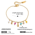Bracciale dorato in acciaio inossidabile con ciondoli a coniglio e carota, ipoallergenico - Stile Coniglio e Carota (JDB0204003)