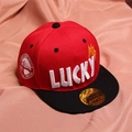 Casquette snapback hip hop rouge et noire pour garçon avec broderie Lucky en 3D - 2-12 ans (48-54cm) / Rouge
