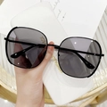Gafas de sol redondas oversize para mujer con montura negra y estuche de cuero - Montura Negra Lentes Gris Negro