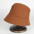 Cappello pescatore arancione ruggine in tela su supporto di legno con trama twill - Regolabile / Cachi