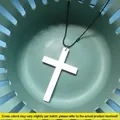 Minimalistisches weißes Kreuz aus Harz mit schwarzer Perlenkette im modernen Unisex-Stil - Weißes Kreuz