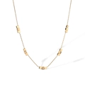 Collier minimaliste en acier titane plaqué or avec perles cubes géométriques sur chaîne fine - Collier simple couche carré doré (24283)