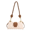 Sac bandoulière matelassé beige et marron avec bandoulière tressée et boucle - Marron