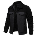 Dettaglio della giacca nera sherpa patchwork con bottoni in metallo e fodera - S / Nero