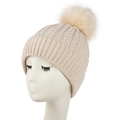Beige chunky cable knit beanie for women with a matching large faux fur pom-pom detail - L (58-60cm) / Beige