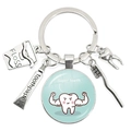 Ronde glazen sleutelhanger met tandenborstel, tandpasta en tandarts-bedeltjes - Sterke Tand Super Teeth (4)