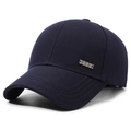 Casquette de baseball bleu foncé classique avec logo métallique et coutures visière - Réglable / Bleu marine