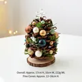Mini sapin de Noël en pomme de pin avec boules colorées sur socle en bois - Feuille Verte Champagne Style C