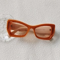 Retro orange round frame sunglasses with light tea gradient lenses for a vintage look - Amber Square (11)