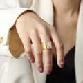 Gold honeycomb ring with white shell rectangular plaque and sparkling stone halo - US 6 / White Shell Gold