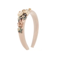 Dettaglio del cerchietto barocco in tessuto beige con fiori 3D e strass lucidi - Bianco Sporco