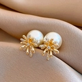 Close-up of luxury gold fireworks earrings with large white pearls and clear zircon stones - 32# Gold Large Pearl Flower Cluster Luxury Style (HE30401)
