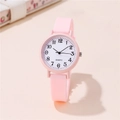 Orologio al quarzo in silicone rosa per studenti con quadrante bianco e cifre nere - Rosa