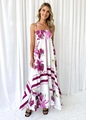 Detail van florale en geometrische print op witte zomerse boheemse maxi-jurk voor dames - S / Wit-rose rood
