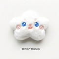 Détail du charm étoile en peluche blanche avec broderie mignonne et taille 7x8,5cm - Original (Ouverture arrière) / Étoile Blanche