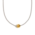 Collier minimaliste en acier inoxydable à billes avec pendentif doré sur fond blanc - Chaîne à Billes avec Pendentif Perle Dorée / Bicolore (Or/Argent)