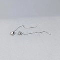 Minimalist heart-shaped titanium steel drop earrings with long chain in silver finish - Threader Earrings / Steel