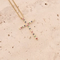 Collana a croce in rame placcato oro 18K con zirconi colorati su superficie testurizzata - Croce Con Gemme a Gradiente Arcobaleno (5#)