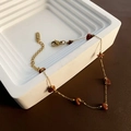 Bracciale minimalista in acciaio inossidabile con pietre naturali e catena regolabile - Bracciale Pietra Rossa Irregolare Oro