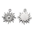 Polierter Edelstahl-Sonnenanhänger in Silber mit strukturierter Vorder- und Rückseite - Stahl-Sonnenblume