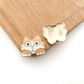 DIY cat pendant in gold alloy with brown and white enamel, front and back view - Big Eyed Cat