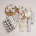 Set di decorazioni natalizie con calze in maglia e palline argento champagne - Serie di Nastro Bianco 24 Kit