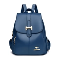 Sac à dos femme bleu foncé en cuir synthétique avec boucle H dorée et logo kangourou - Bleu Lac