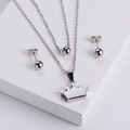Set gioielli in acciaio inossidabile argento con ciondolo corona e orecchini a sfera - Orecchini + Ciondolo / Argento