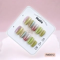 Faux ongles œil de chat arc-en-ciel avec dégradé pailleté sur carte de présentation - XS / Dégradé Arc-en-ciel Bonbon Œil de Chat (FMD012)