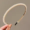 Elegante cerchietto in metallo dorato con perle bianche per bambine e accessori per capelli - Stile 3 Piccola Perla di Base