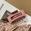Matte pink square hair claw clip for women in a retro minimalist Morandi style - Medium (approx. 8.5cm) / Pink