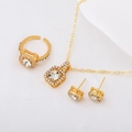 Dreiteiliges goldenes Schmuckset mit quadratischem Zirkonia-Anhänger Kette und Ring - 8057 Gold