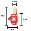 3.5cm wooden clip with red Christmas glove decoration and white polka dots and star details - Red Glove (Natural Clip)