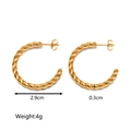 Detail showing 2.9cm diameter gold rope-style C-earrings with weight and size specs - Rope Style C-Shape Gold (MS-24-30MM)