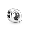 Polished silver letter Q bead charm in classic metal design for DIY bracelets - Letter Q