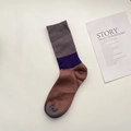 Winter soft cashmere socks featuring retro color-block stripes in gray, purple, and brown - One Size / Grey Ribbed