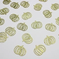 Goldenes Kürbis-Konfetti mit Glitzer-Finish und Hohl-Design für Halloween-Dekoration - Goldener Kürbis Stil 1