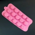 Stampo in silicone rosa a 15 cavità con forme di rose e margherite per dolci e cioccolato - Stampo a Fiore a 15 Cavità / Rosa