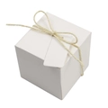 White 7x7x7cm square paper gift box with natural jute rope and blank hanging tag - 7x7x7cm / White Kraft with Square Tag