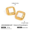 Vintage goldene quadratische Ohrstecker mit weißem Inlay und gehämmertem Finish - Gehämmert Quadratisch Weiß (JDE2404040-WT)